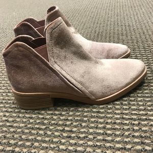 Light pink (rose) suede booties. Never been worn.